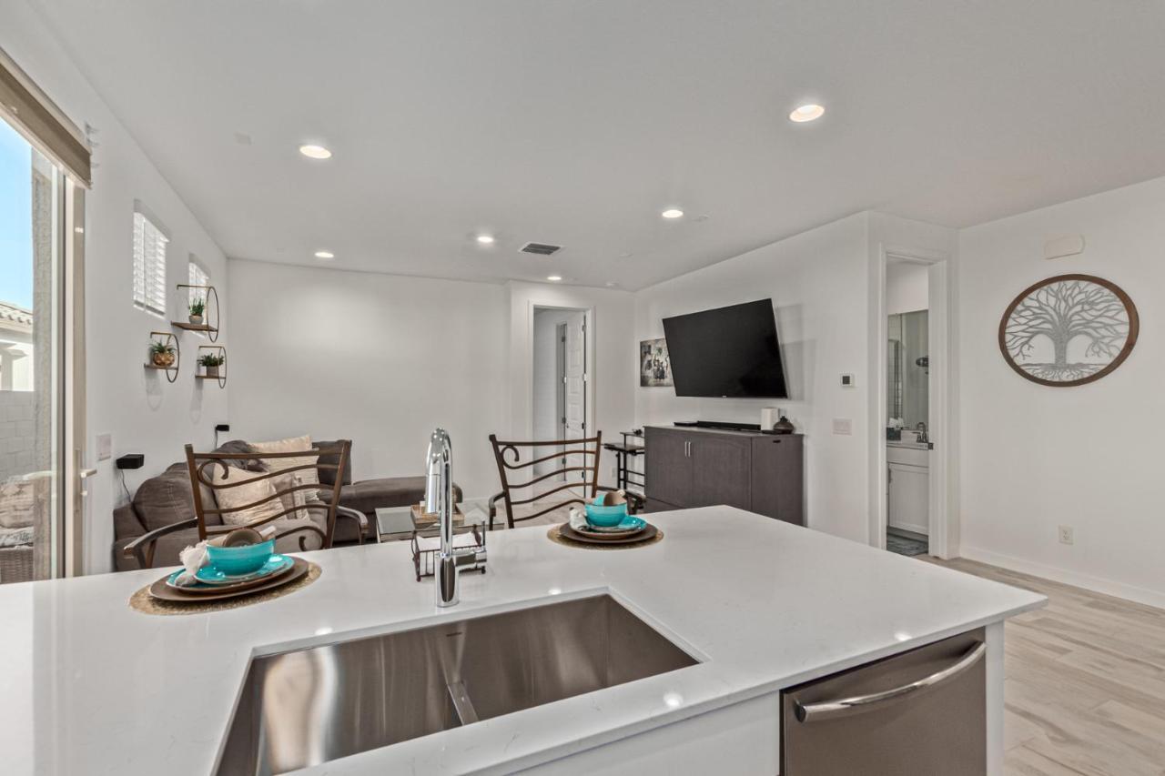 At Your Service - Modern Amenities, Urban Location, Sophisticated Style Phoenix Exteriér fotografie